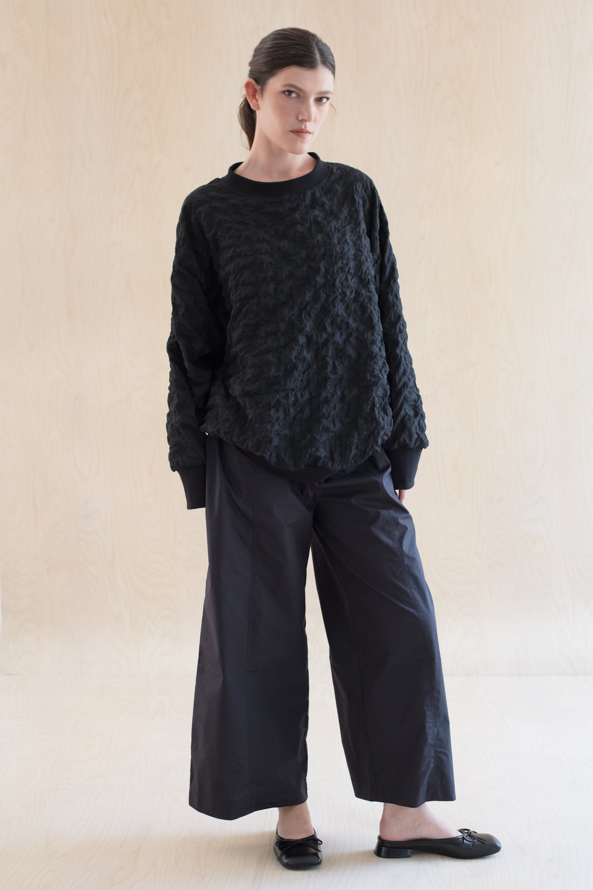 SHIRRED top - טופ כיווצים שחור