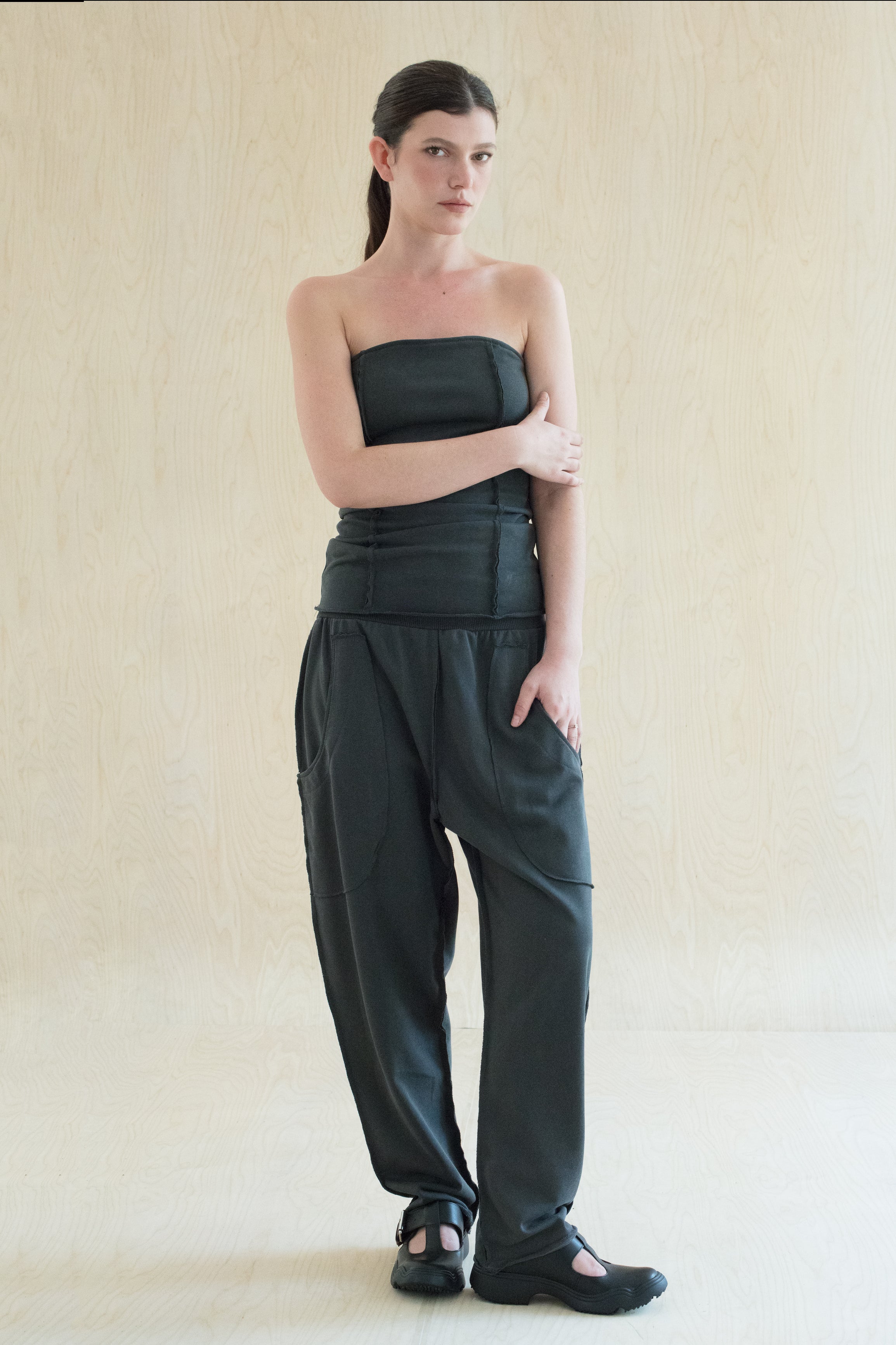 מכנסי סריג גמישים - אפור כהה