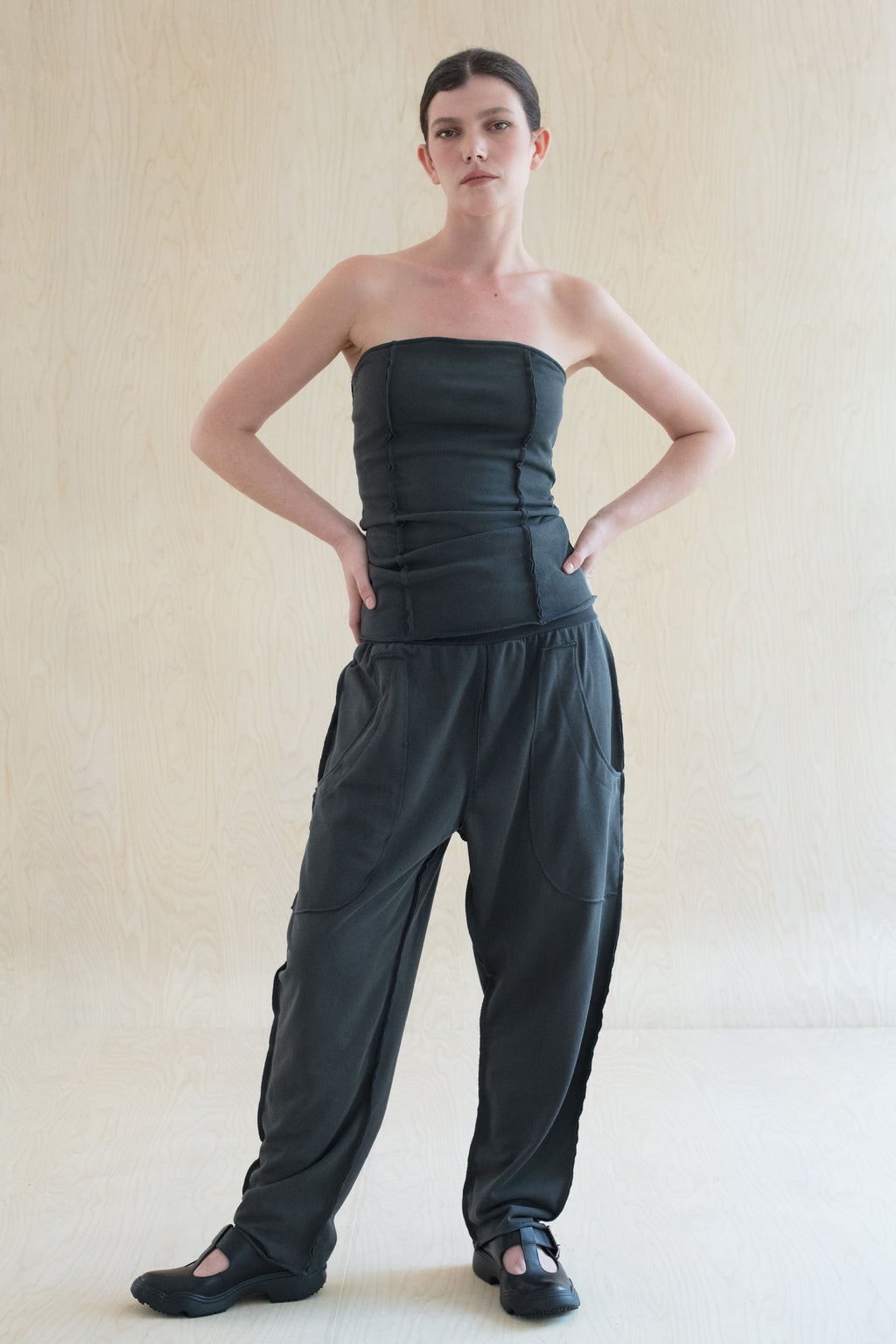 מכנסי סריג גמישים - אפור כהה