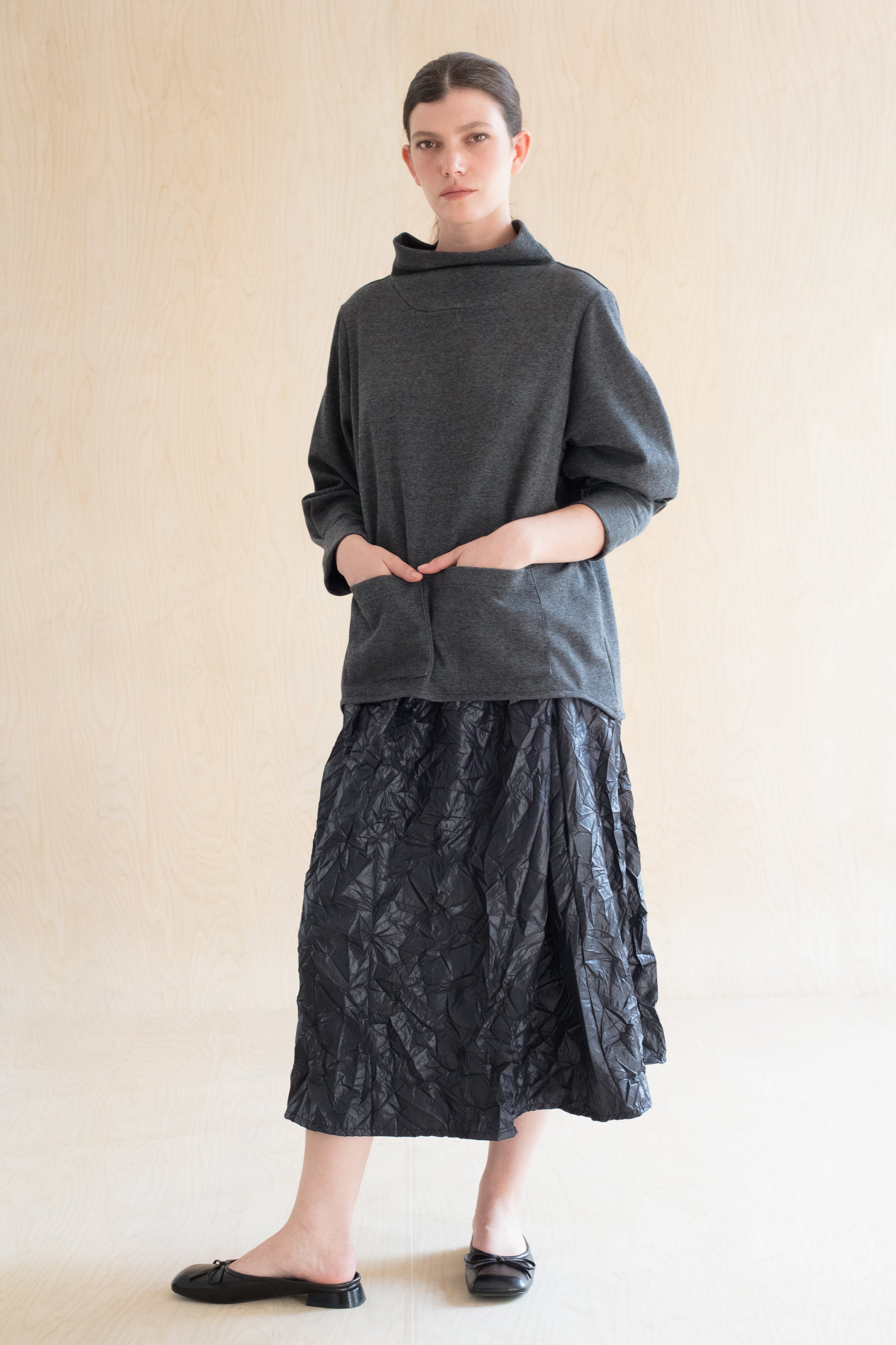 PIKA PIKA skirt - חצאית ארוכה שחור/כחול