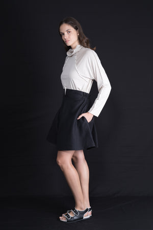 BELL black short skirt