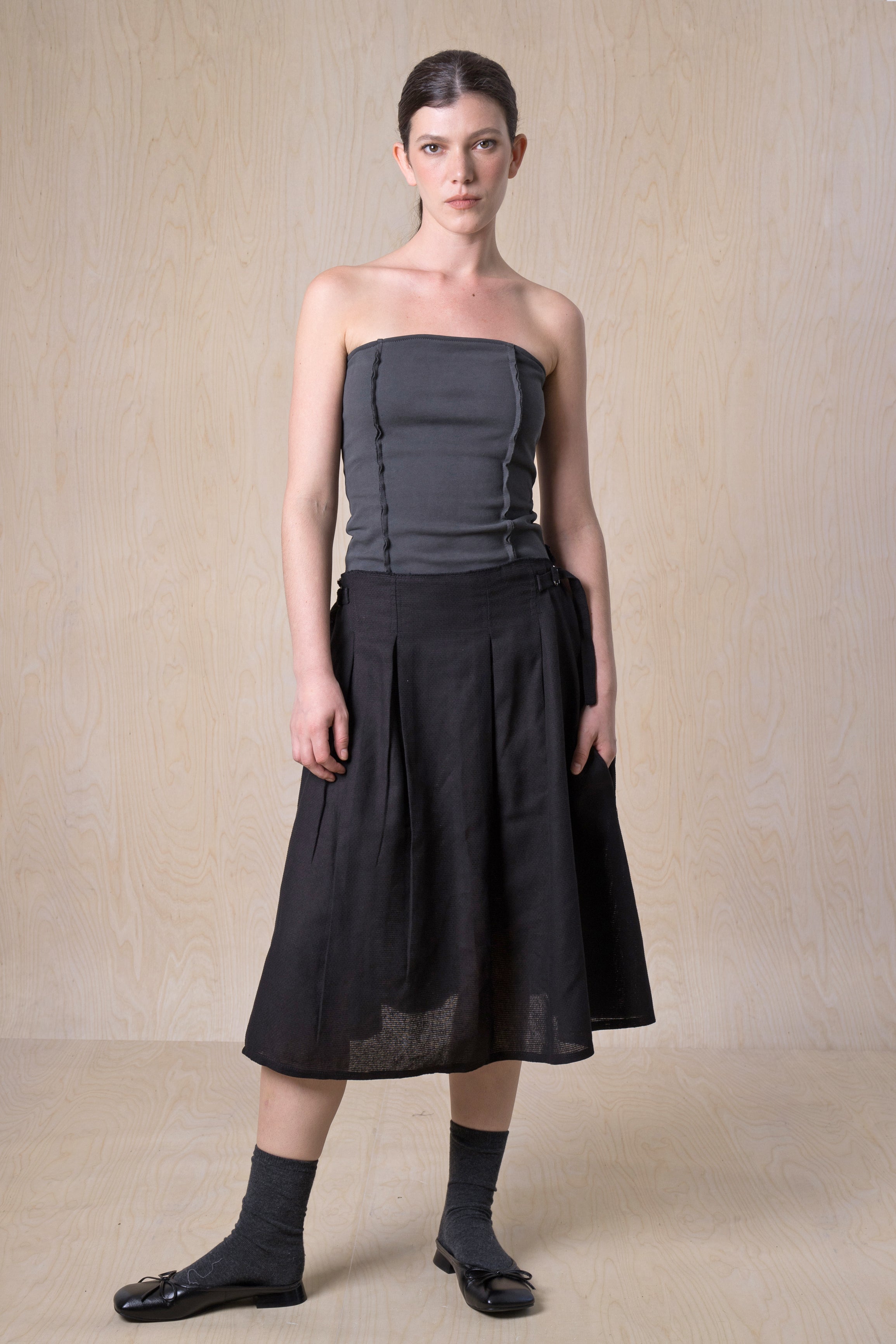 MESH skirt -  חצאית קפלים אוורירית