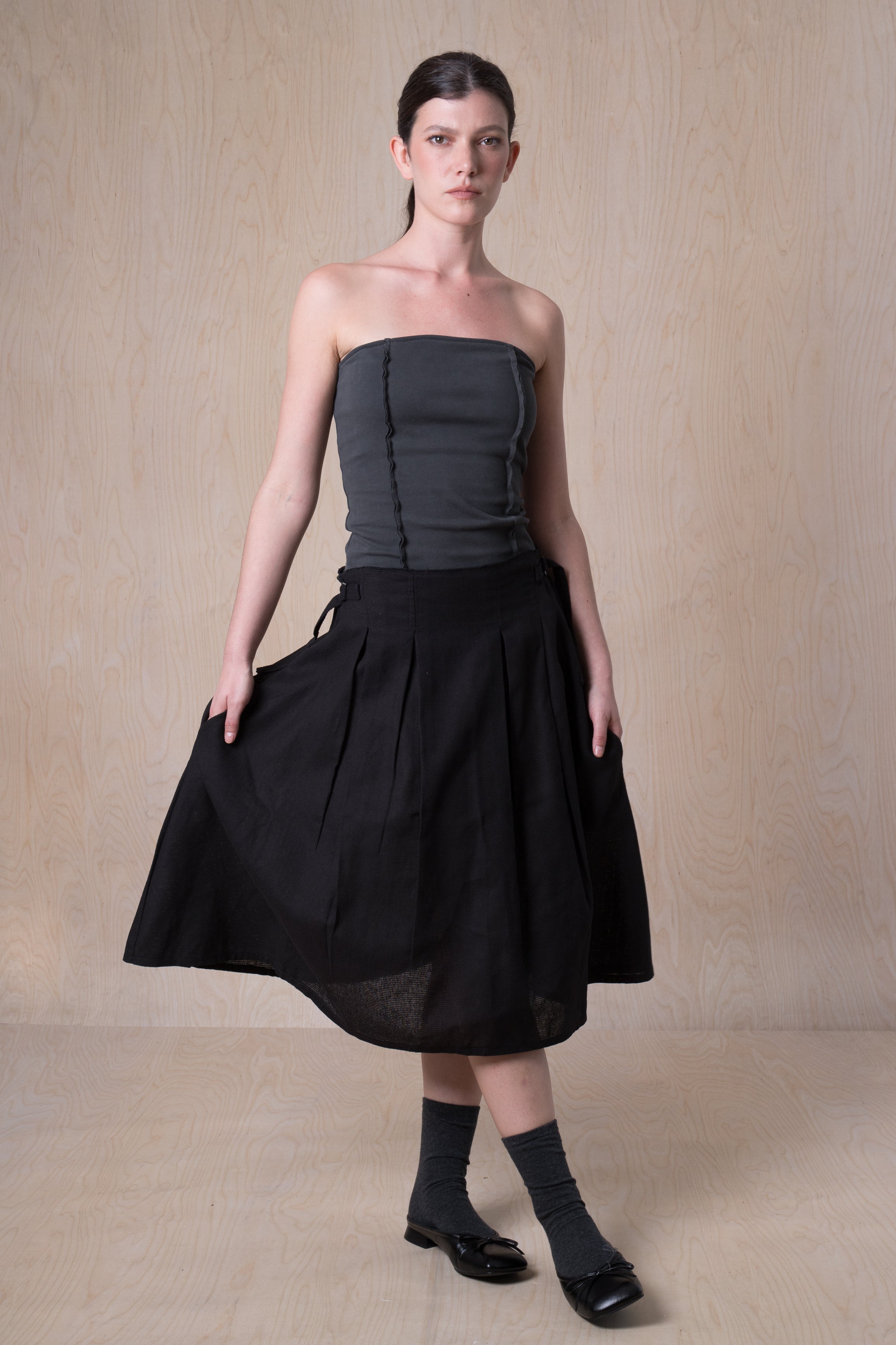 MESH skirt -  חצאית קפלים אוורירית