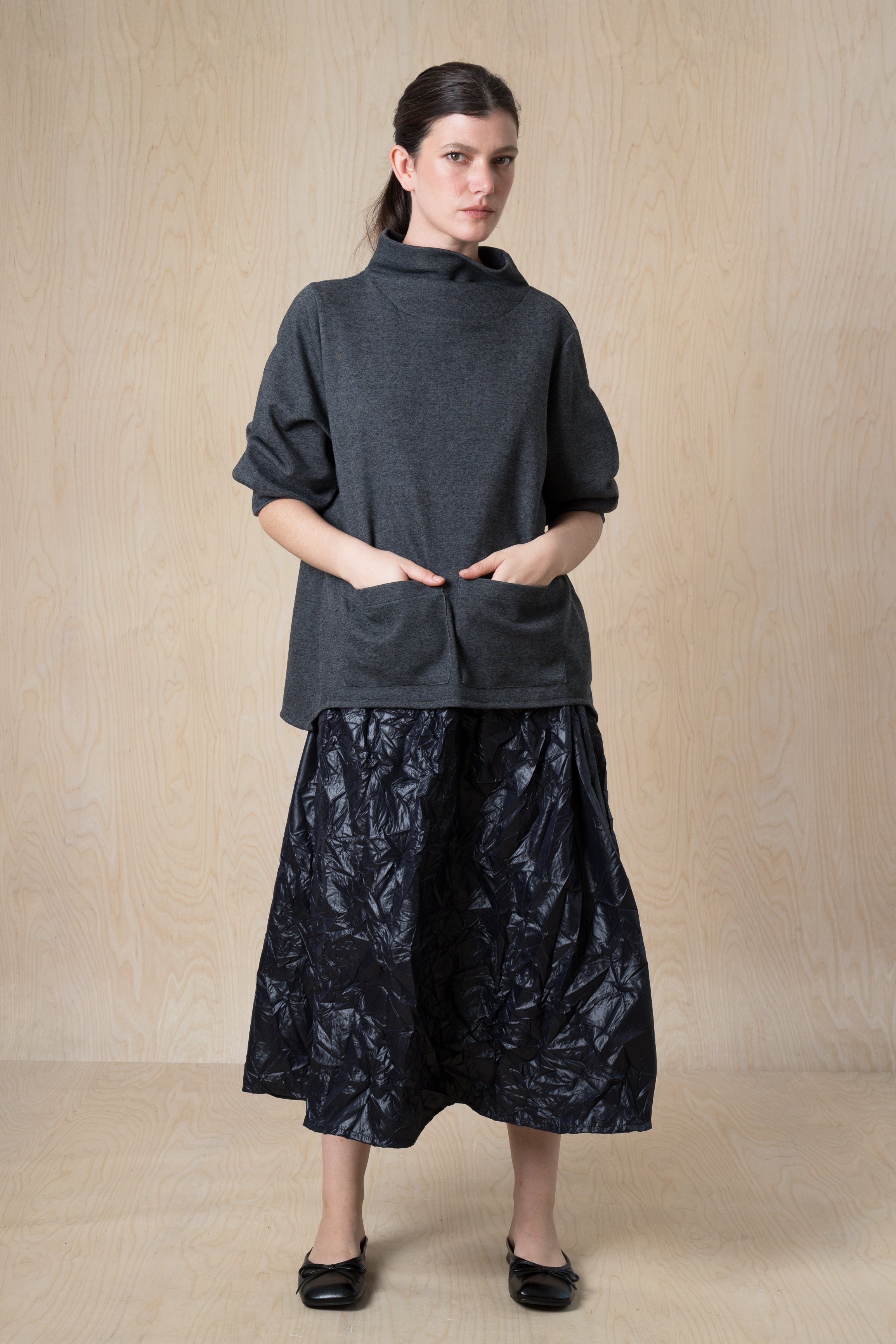 PIKA PIKA skirt - חצאית ארוכה שחור/כחול