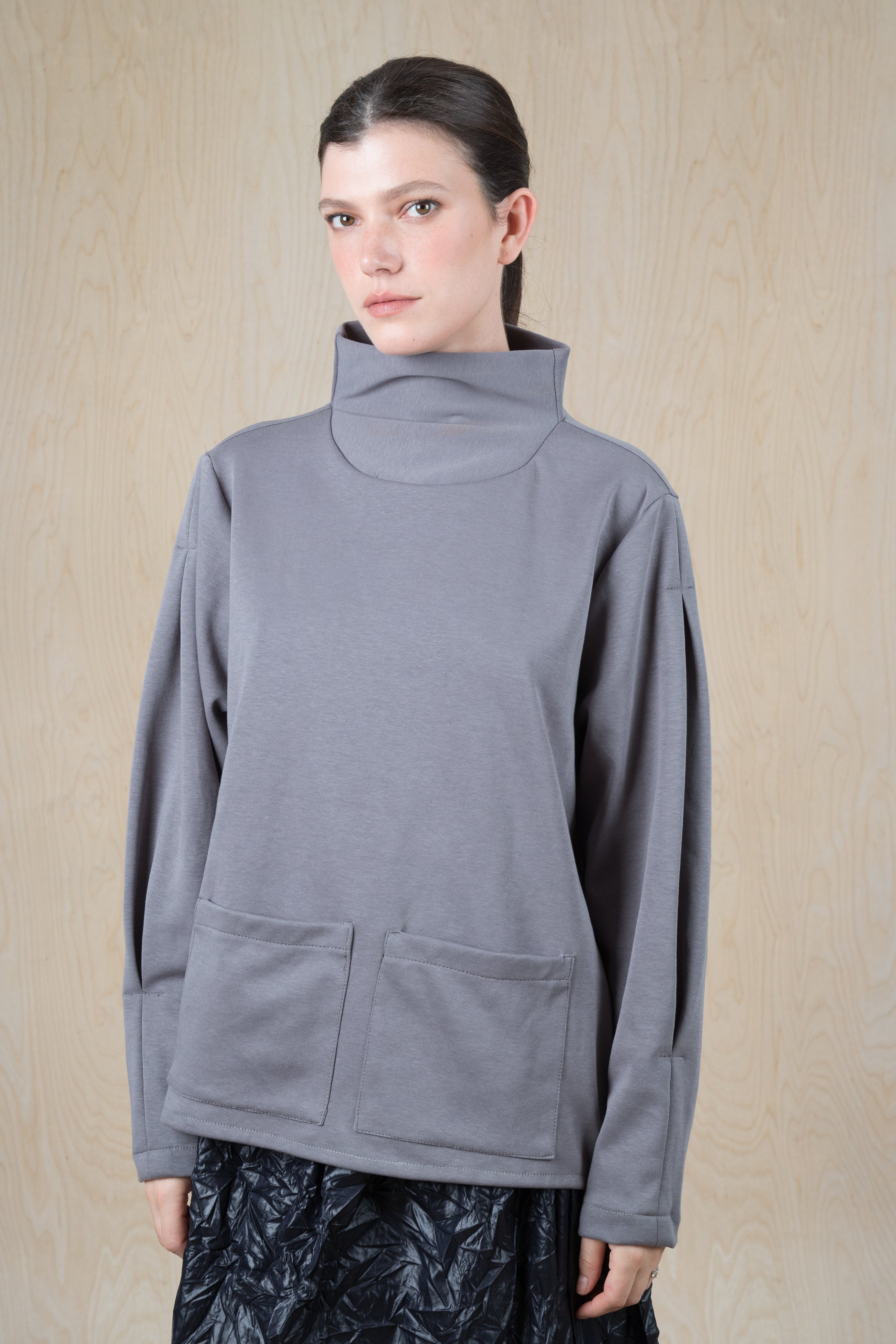 MAO top -  אפור בהיר