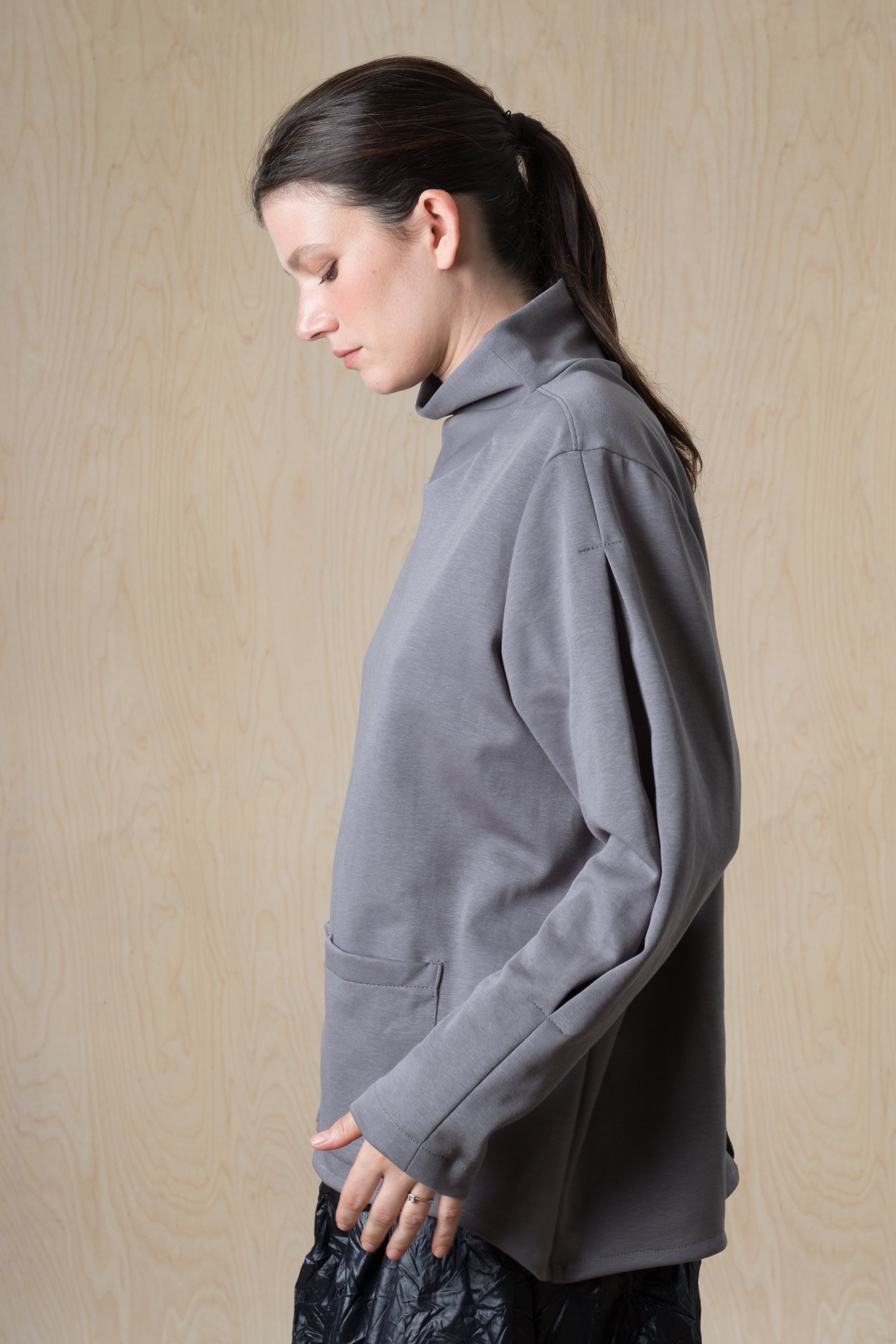 MAO top -  אפור בהיר